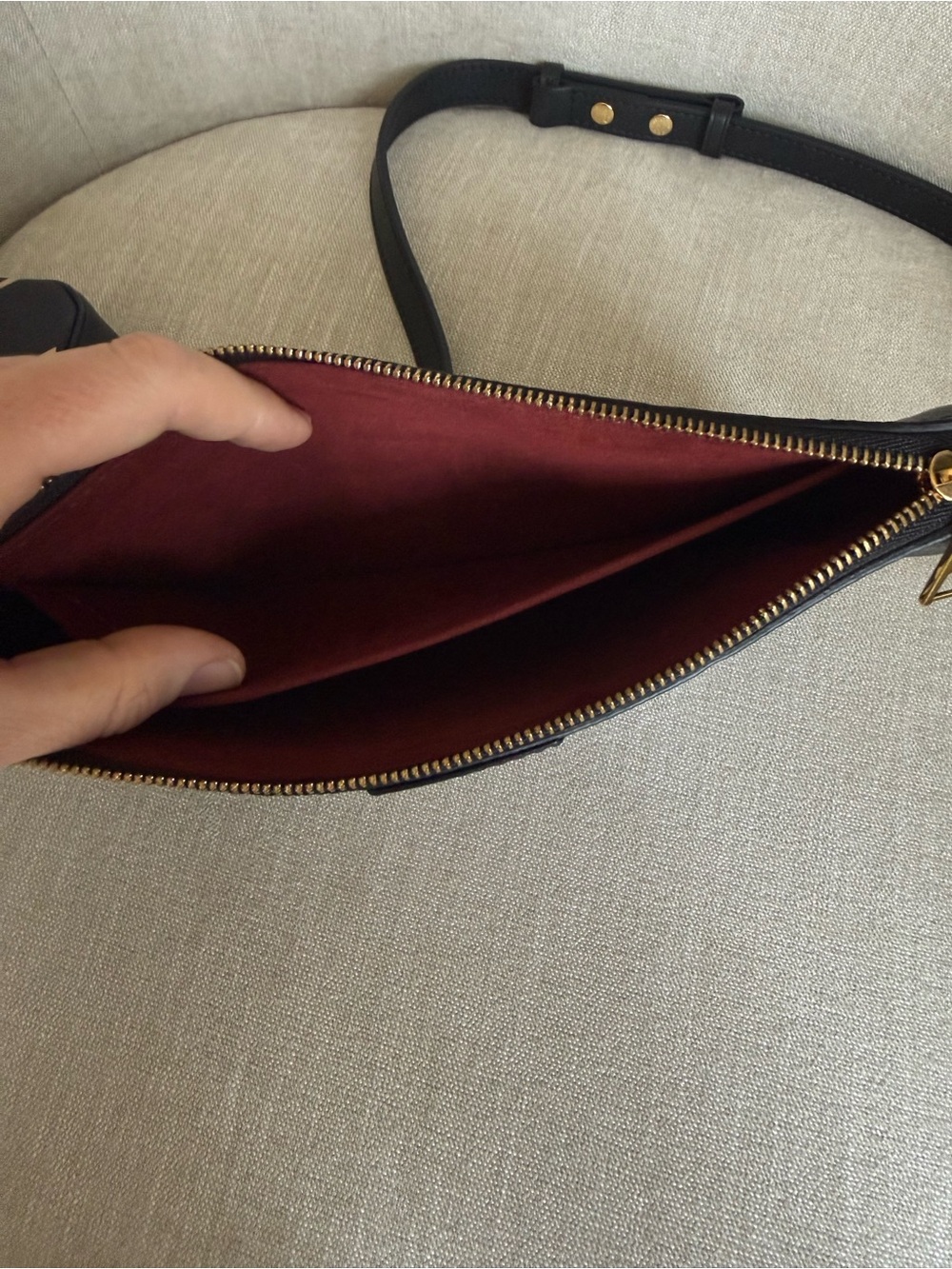 Louis Vuitton | Logo Bag - Picture 5 of 11